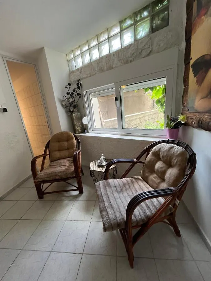 Papyrus City Centre Apartments Candia Grecia